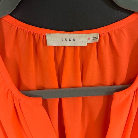 Lush Blouse Tank hot Coral 🪸 size M - Picture 3 of 4